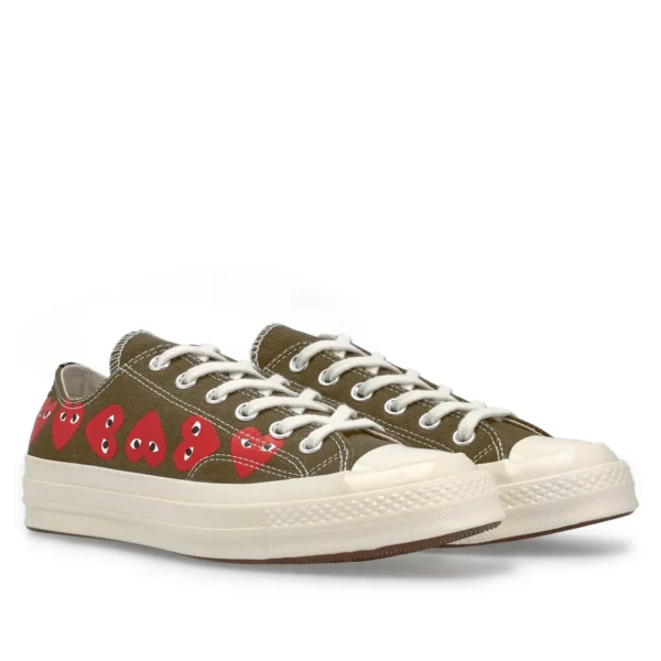 Multi Red Heart Chuck Taylor All Star ’70 Low Sneakers